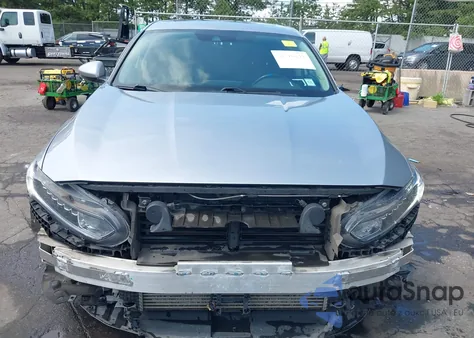 2018 Honda Accord Ex-L z USA, uszkodzony, nr VIN 1HGCV1F57JA212365